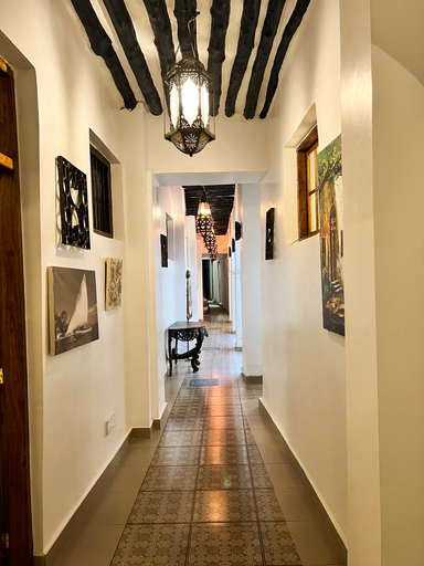 Public Area 3, Emerald Palm Courtyard Hotel, Mjini