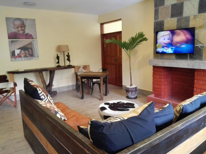 Public Area 3, Acacia Tree Lodge, Langata