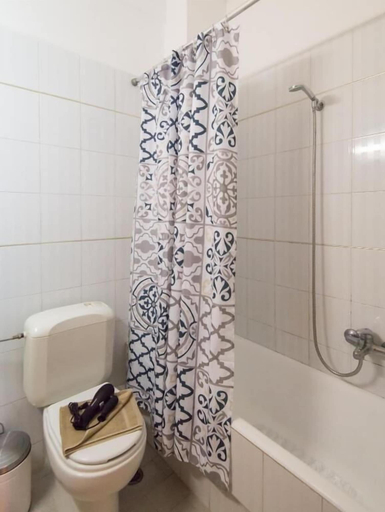 Bathroom 5, Mardinik Hotel, Crete