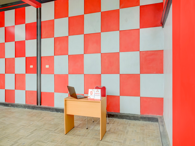 Public Area, OYO Life 3982 Azka Homestay Syariah, South Lampung