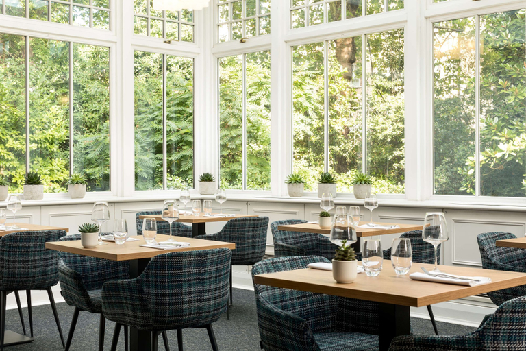 Food & Drinks 5, NH London Kensington, London