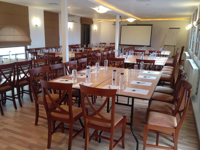 Food & Drinks 5, Andy Bucharest, Municipiul Bucuresti