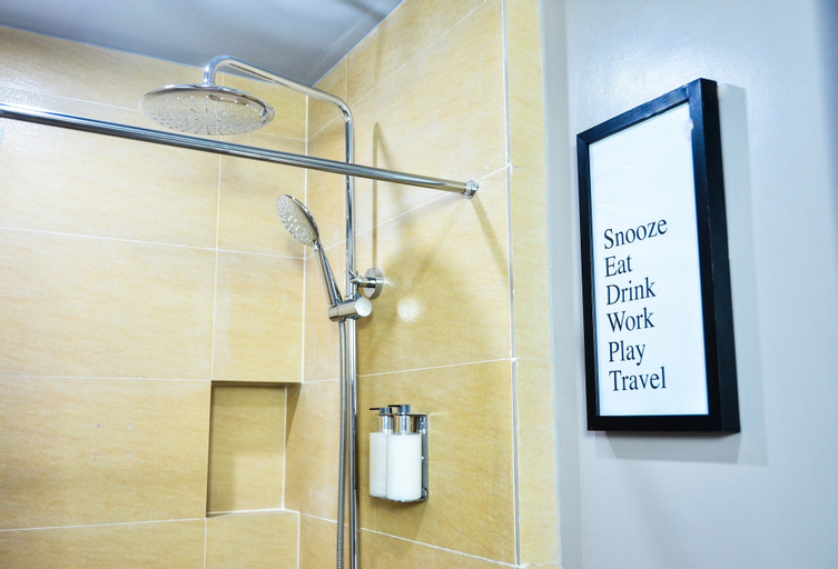 Bathroom 7