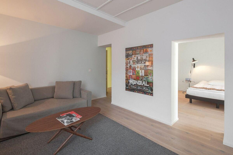 Bedroom 2, Hotel Baseltor, Solothurn