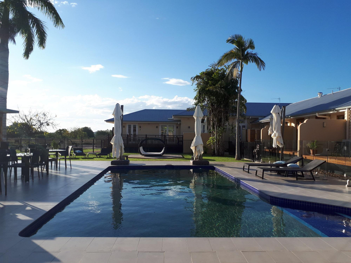 Sport & Beauty, Kernow Charters Towers, Charters Towers