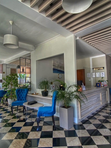 Public Area 5, MonteBay Perla