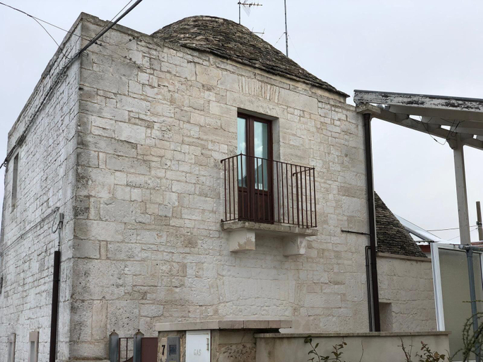 Exterior & Views 2, Trullo Il Cantastorie, Bari