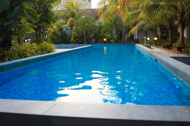Sport & Beauty 2, White Lodge Chalet, Langkawi