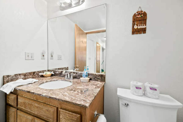 Bathroom 3, Summit X-ross Roads Condo, San Bernardino