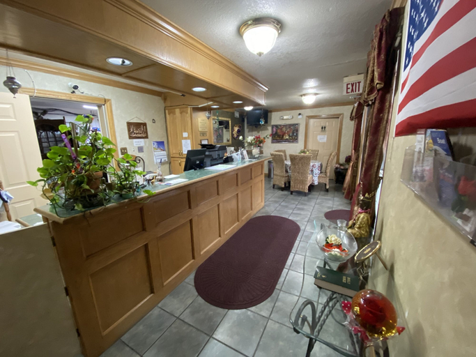 Public Area 2, El Rancho Motel, Pulaski