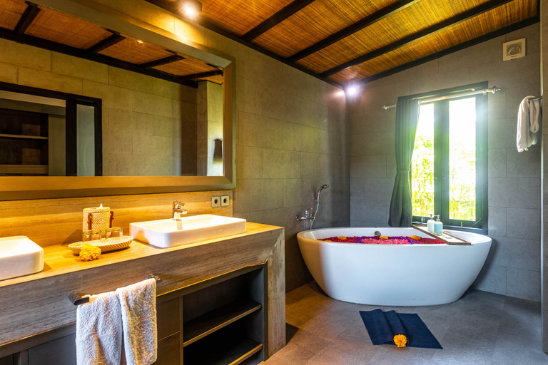 Bathroom 5, Surya Melasti Exclusive Beach Bali, Badung