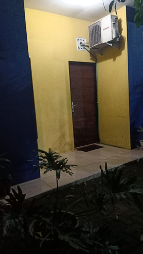 Exterior & Views 5, Kost Backpacker, Surabaya
