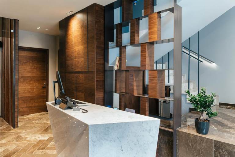 Bathroom 4, Aya Hotel, East Macedonia and Thrace