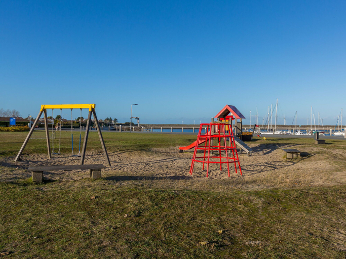 Others 4, Bungalow near Marina and Beach Kamperland, Noord-Beveland