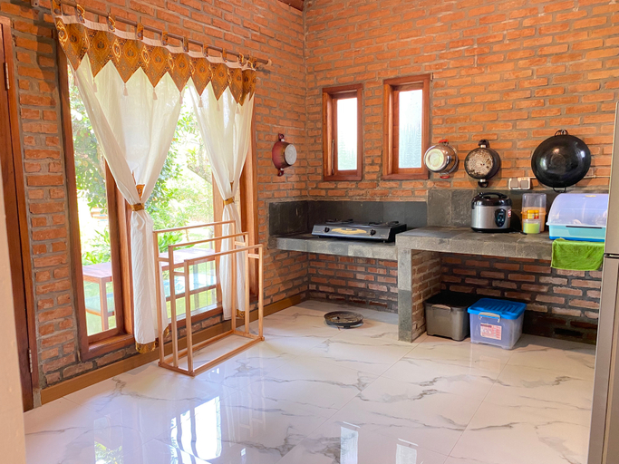 Public Area, 9 Pakis Villa Sawah, Subang