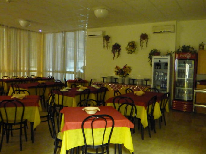 Food & Drinks 5, Consul, Rimini