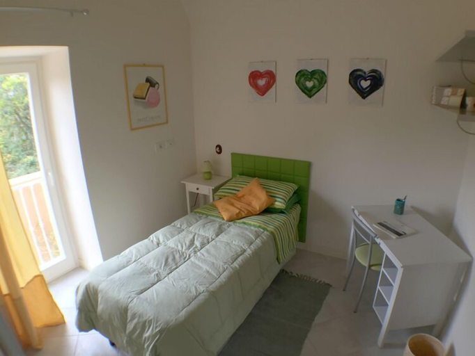 Bedroom 2, Villa Crawford, Napoli
