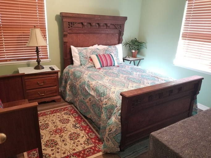 Bedroom 2, Three Bedroom, 2 Bath With Amazing Views From Balcony - Hidden Treasure, Saint Johns