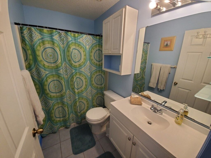 Bathroom, Little Treasure, Saint Johns
