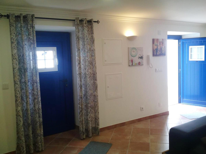 Public Area 3, Charming House in Sintra + View, Sintra