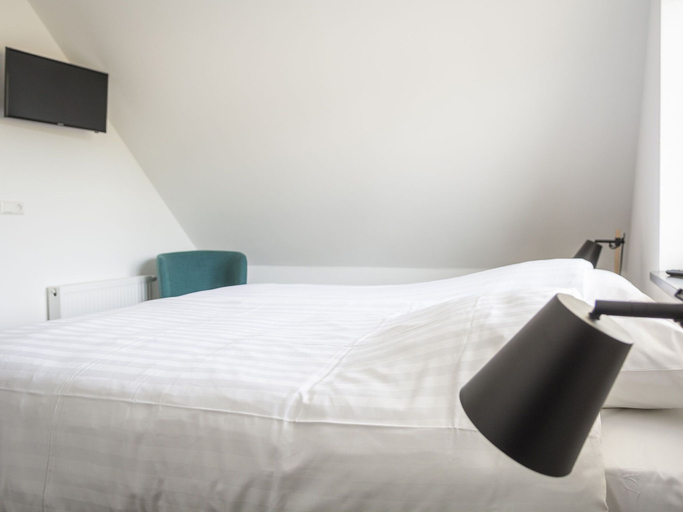 Bedroom 2, Holiday Home in De Cocksdorp near Beach, Texel