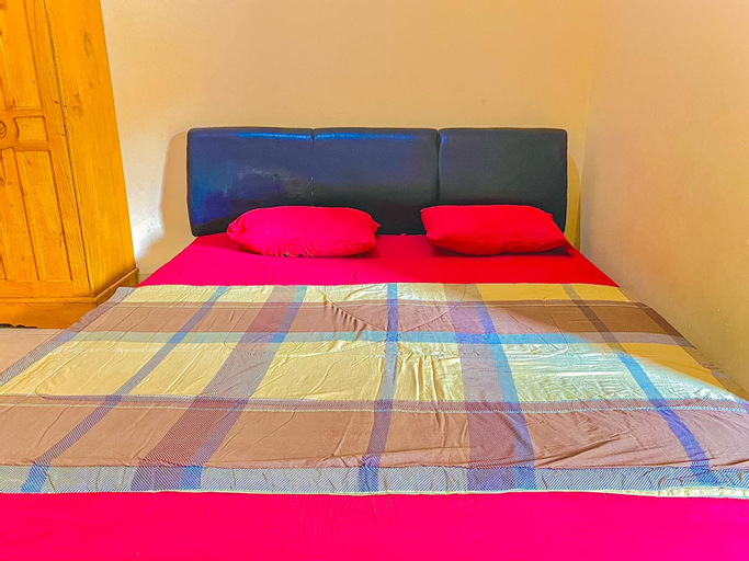 Bedroom 4, Wisma Apada Syariah Sengkang, Wajo