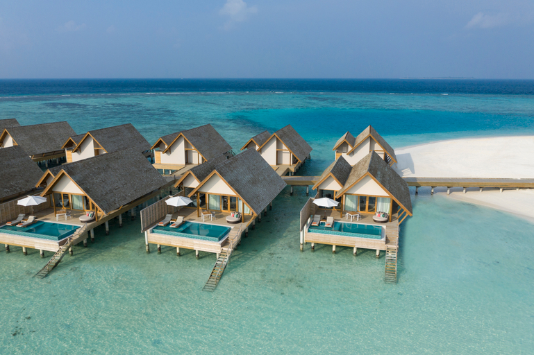 Bedroom 4, Emerald Faarufushi Resort & Spa, Raa Atoll