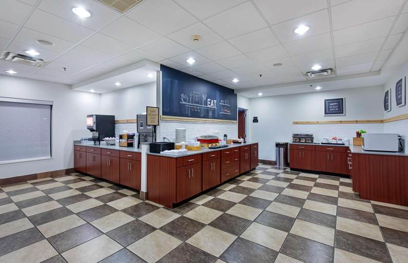 Food & Drinks 5, Hampton Inn Corbin, Laurel