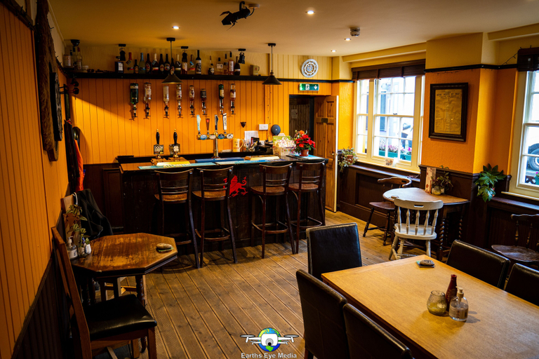 Food & Drinks 4, The Bear Inn, Carmarthenshire