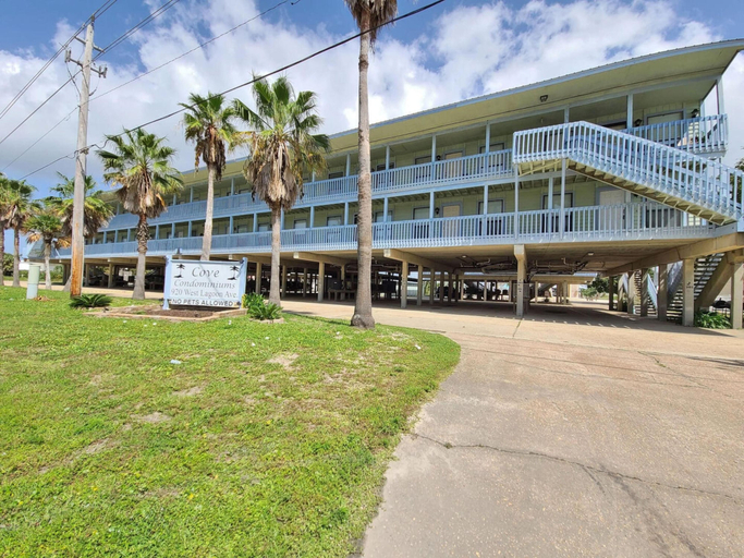 Exterior & Views 1, Cove by Youngs Suncoast, Baldwin