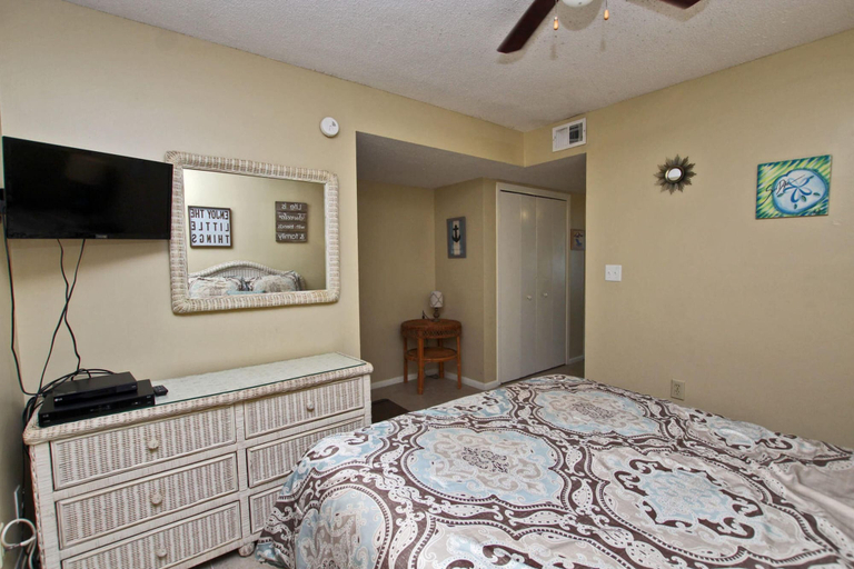 Bedroom 2, Island Winds West by Youngs Suncoast, Baldwin