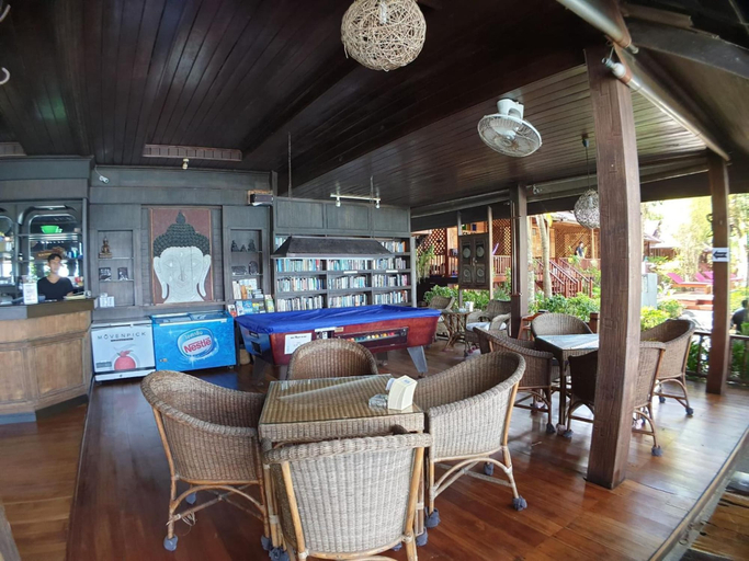 Food & Drinks 5, Salad Hut Resort, Ko Phangan