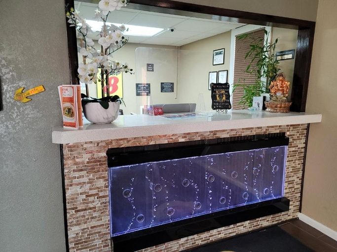 Public Area 2, Baymont by Wyndham Liberty MO, Kansas City