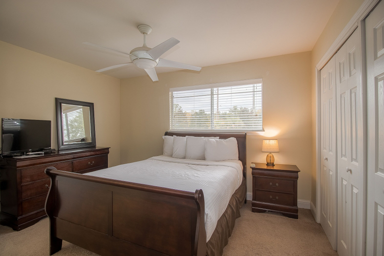 Bedroom 3, Oak Shores 172, Harrison