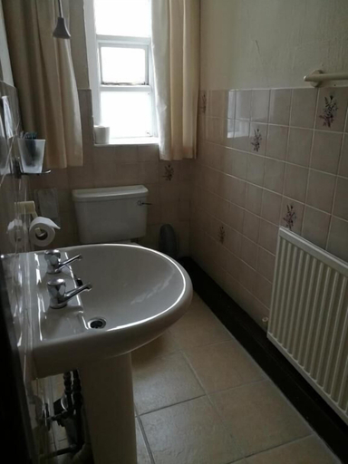 Bathroom 4, Westleigh B&B, Lancashire