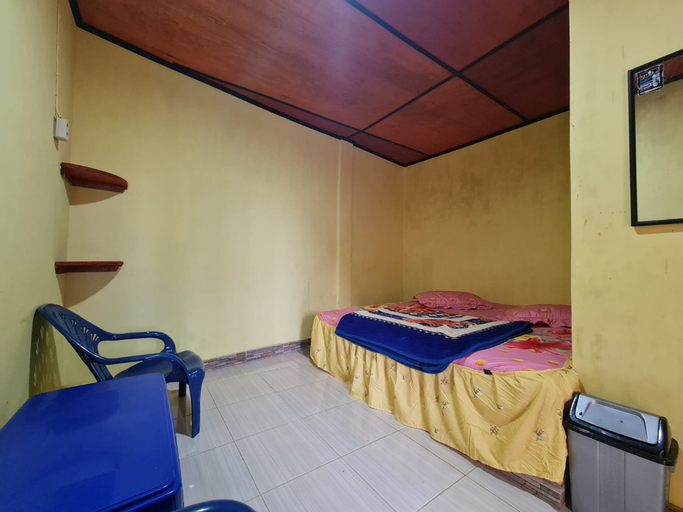 Bedroom 2, Kalincayo Guesthouse Sidebuk Debuk, Karo