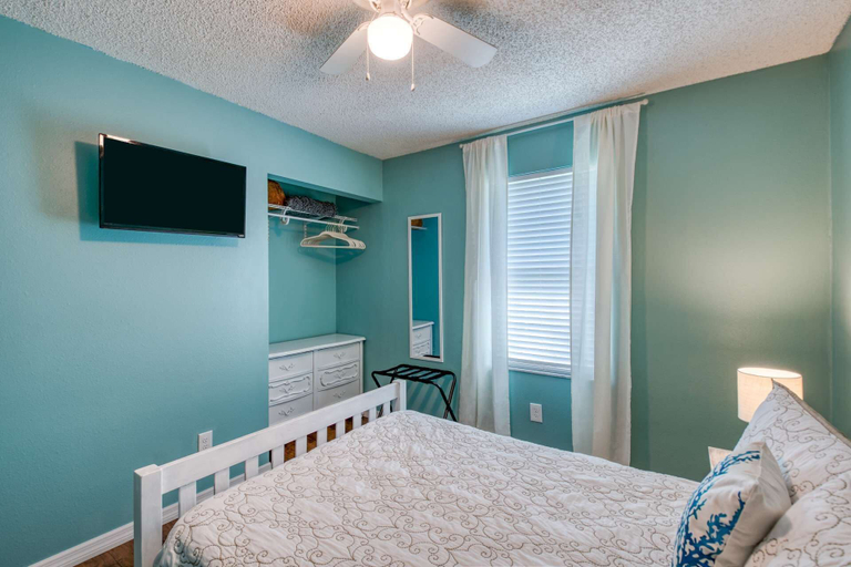 Bedroom 4, St Augustine South, Saint Johns