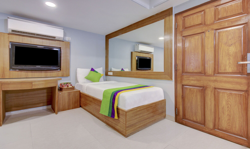 Bedroom 2, Itsy Hotels Cruz Royale Santacruz West, Mumbai Suburban