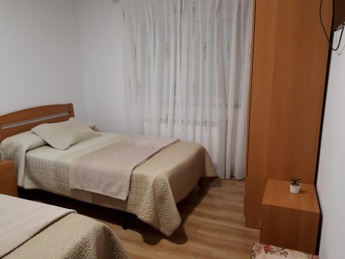 Bedroom 2, Pension atlantico, A Coruña