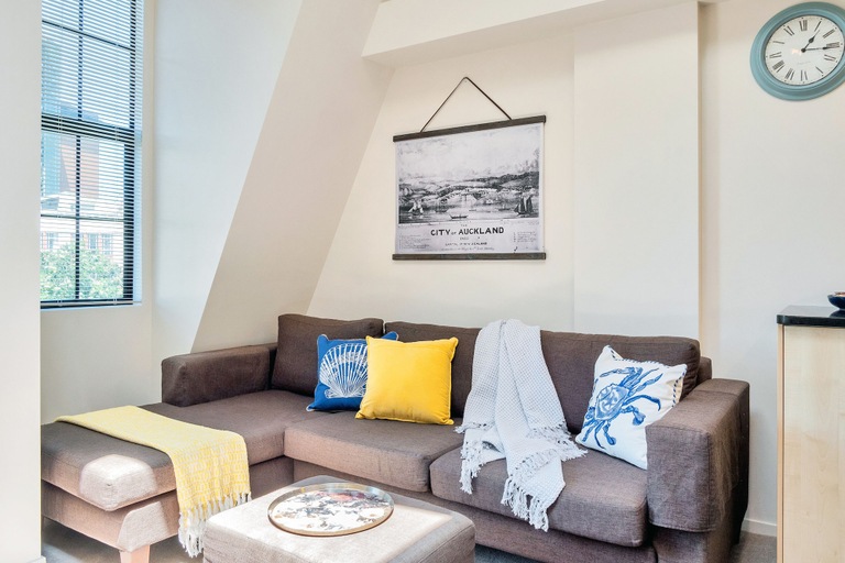 Living Area 3, Central 3 bed, loft apartment in the CBD w Parking, Waitakere