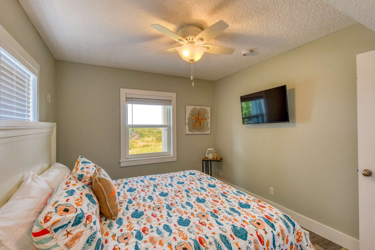 Bedroom 4, Barefoot Hideaway, Saint Johns