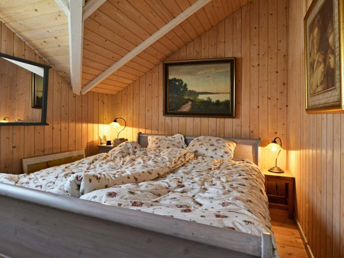 Bedroom 2, 4 Star Holiday Home in Heberg, Falkenberg
