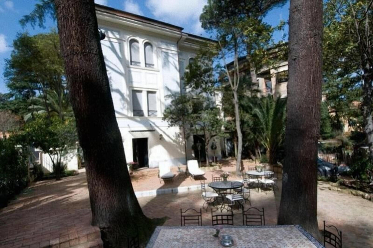Exterior & Views 2, Hotel Villa Linneo, Rome