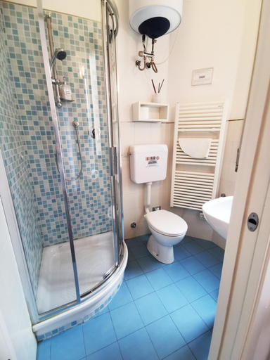 Bathroom 4, Elisir B & B, Pescara