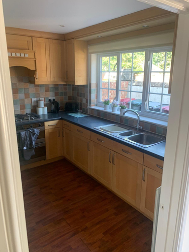 Others 5, 3 bedroom house in Reading, Reading