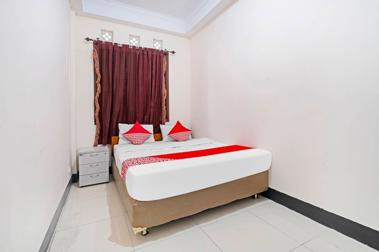Bedroom 5, OYO 91322 Jawara Guest House, Bandung