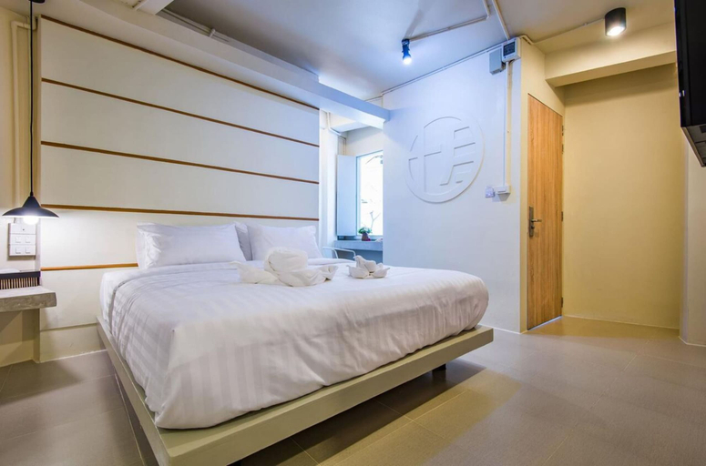 Bedroom 3, Hotel October, Pulau Phuket