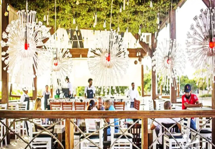 Food & Drinks 5, Luxury Apartment near Beach, La Romana