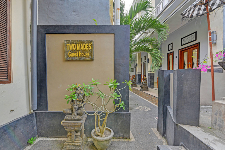 Exterior & Views 5, OYO 91326 Two Mades Guest House, Denpasar