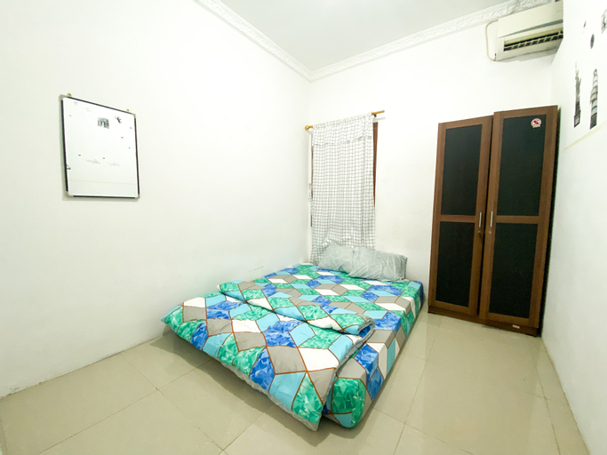 Bedroom 4, Homey Guesthouse Kertajaya (Syariah), Surabaya